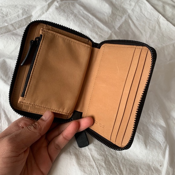 COPY - Common Projects! BNWOT - Picture 5 of 8